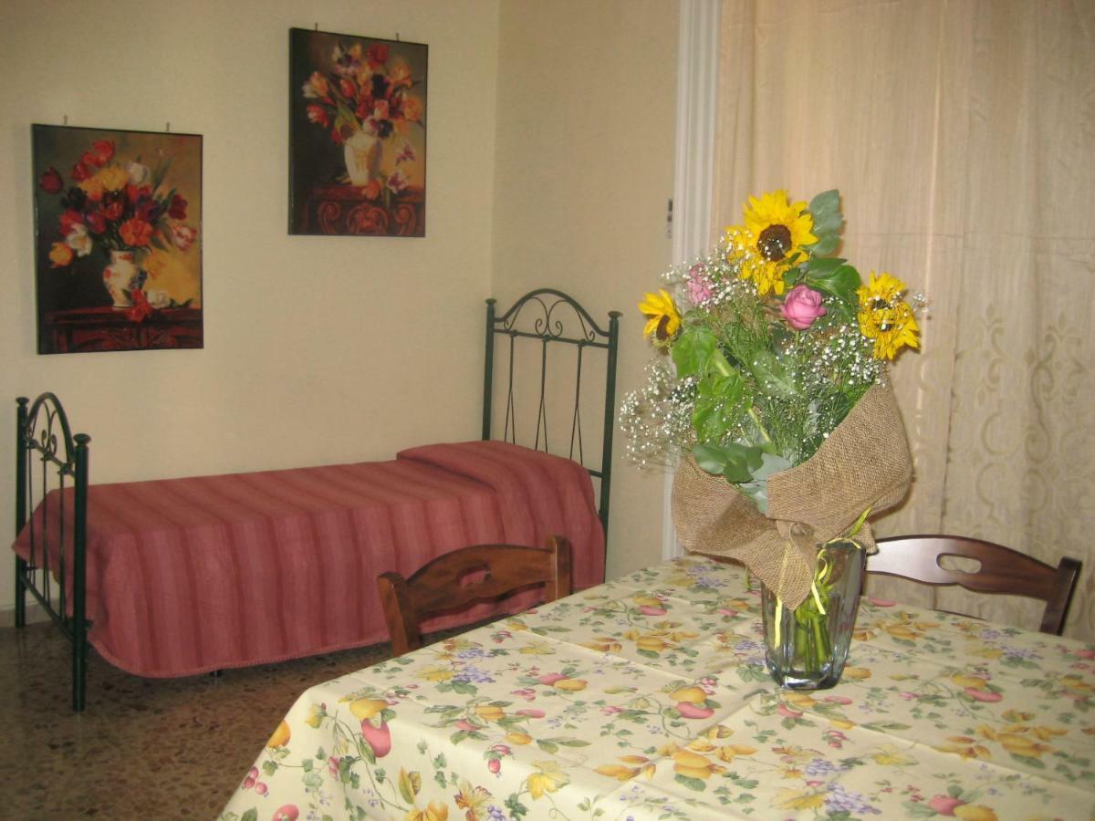 Apartamento Iside CTA Exterior foto